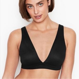 Victoria's Secret Unlined Soft Wireless Lounge Bra
